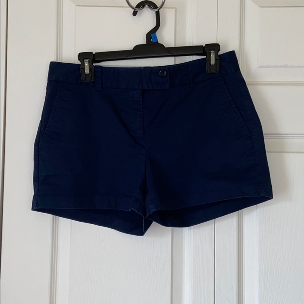 Vineyard Vines shorts